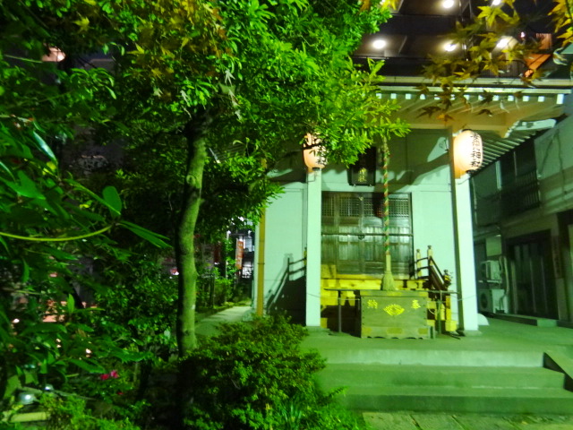 e0016828_1175471.jpg