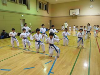 西町教室 本日も組手頑張りました!_c0118332_23284767.jpg