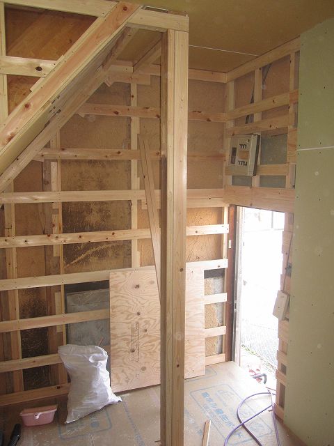 e0061092_8475888.jpg