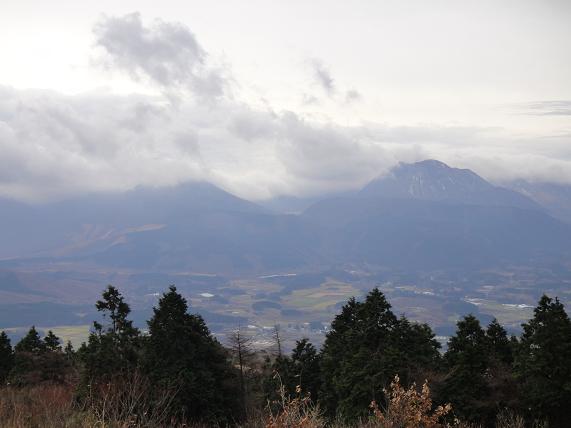 崩平山へ_e0164643_165874.jpg