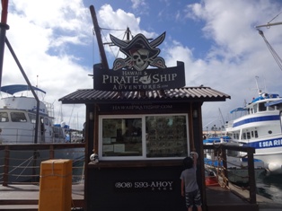 『Hawaii pirates ship adventure』_f0030500_1125769.jpg