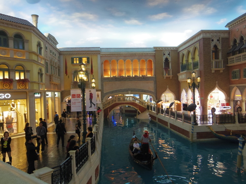e0123104_1032586.jpg