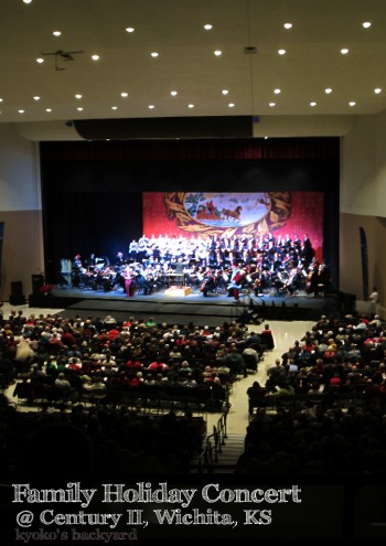 Family Holiday Concert_b0253205_2511114.jpg