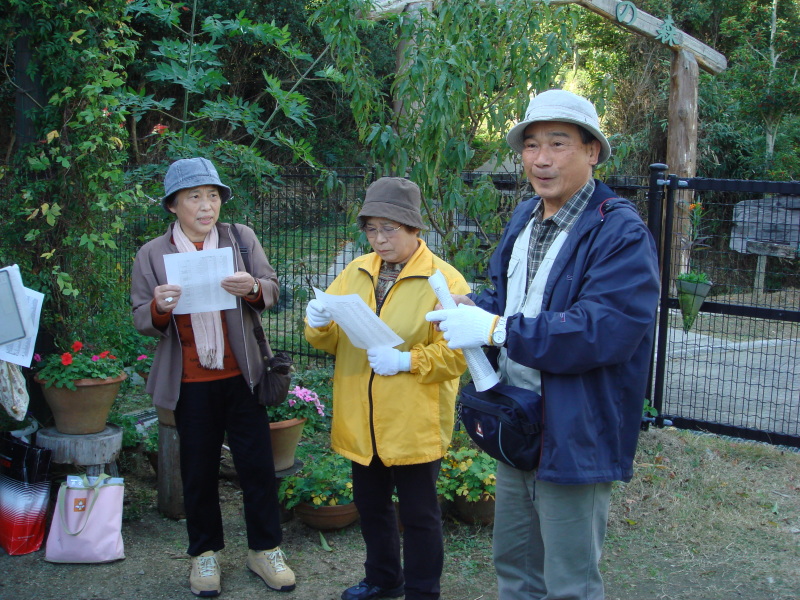 植物観察教室…里海公園海岸林の樹木（約66種類）_c0108460_17573818.jpg