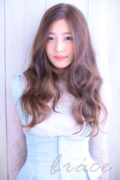 【ヘアアレンジ】巻き髪のオシャレ度がぐーんとUPしちゃう超簡単「ほぐしテク」をご紹介!!_c0080367_12441357.jpg