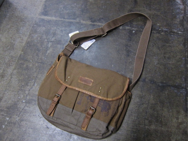 Barbour ・・・ BAG 、バッグ、、ばっぐ、、、！★？_d0152280_22414344.jpg