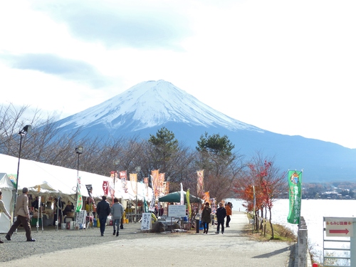 河口湖紅葉まつり_f0201084_10444753.jpg