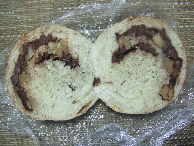 ハナテントウ シナモンくるみチョコ_f0076001_1234588.jpg