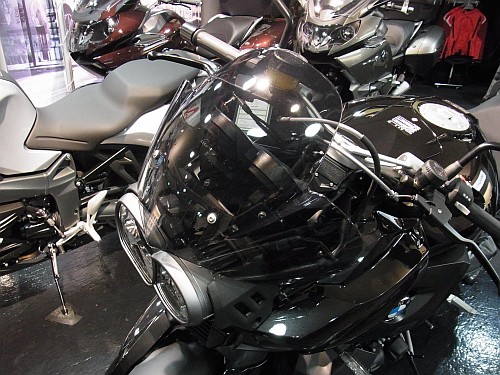 K1300Rのオーナーの方に朗報です!_e0254365_20561854.jpg