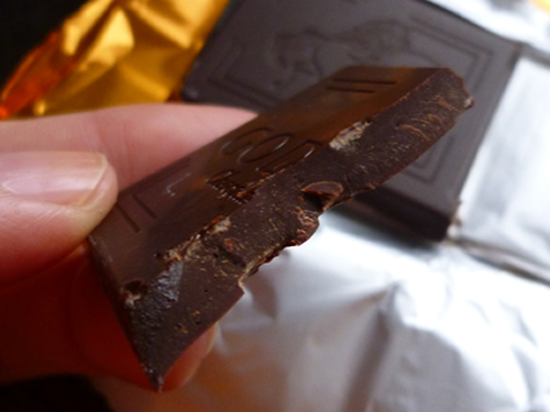GODIVA Chocolatier DARK CHOCOLATE SEA SALT_c0152767_21421353.jpg