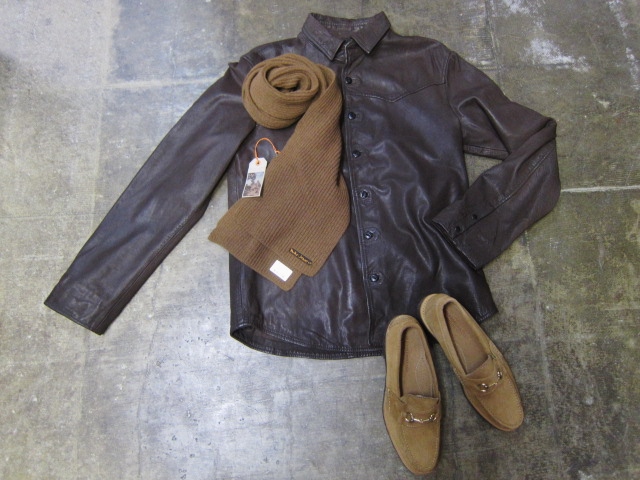 COW LEATHER SHIRTS JACKET ・・・ By NUDIE JEANS！★！_d0152280_23574267.jpg