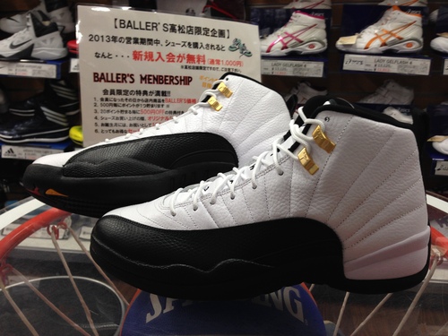 AIR JORDAN 12 RETRO 入荷しました!!_a0175188_1922962.jpg