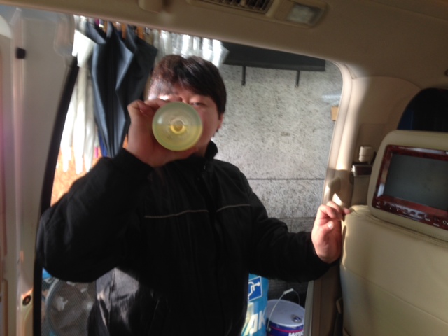 最年長☆山本が送る!!TOMMYニコニコブログ★☆ ハマー ランクル アルファード レンタカー _b0127002_1641268.jpg