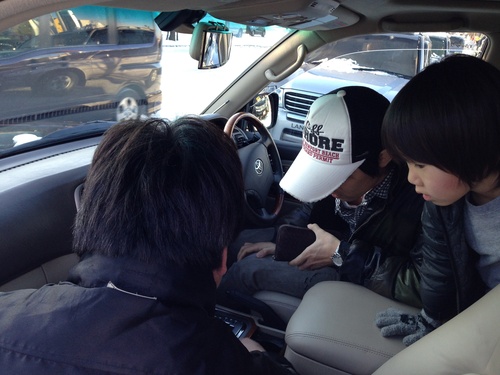 最年長☆山本が送る!!TOMMYニコニコブログ★☆ ハマー ランクル アルファード レンタカー _b0127002_1724252.jpg