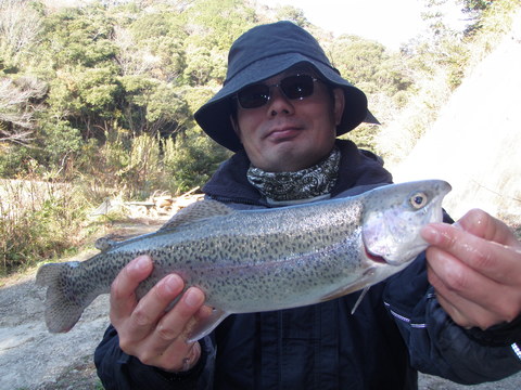 12月14日(土)風寒し_f0192504_17331090.jpg