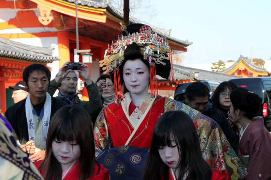 義士会法要1 法住寺 太夫道中_e0048413_17551436.jpg