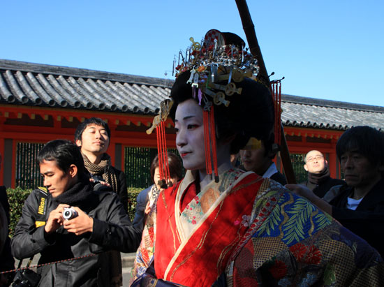 義士会法要1 法住寺 太夫道中_e0048413_17552530.jpg