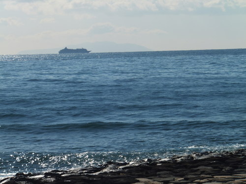 快晴の湘南海岸を散歩!_b0137932_17373389.jpg