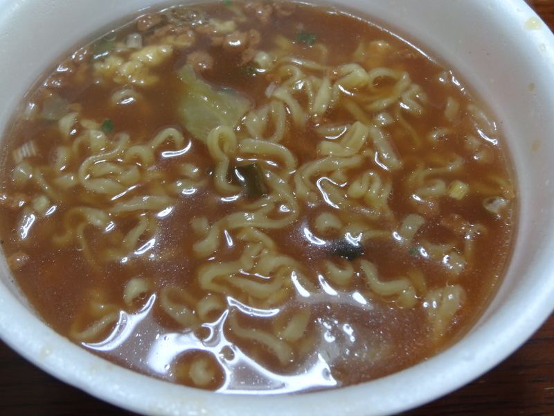 鯵の干物、茸ご飯、オープンサンド、カップ麺、のっぺい汁、キムチ納豆です。_c0225997_7432164.jpg