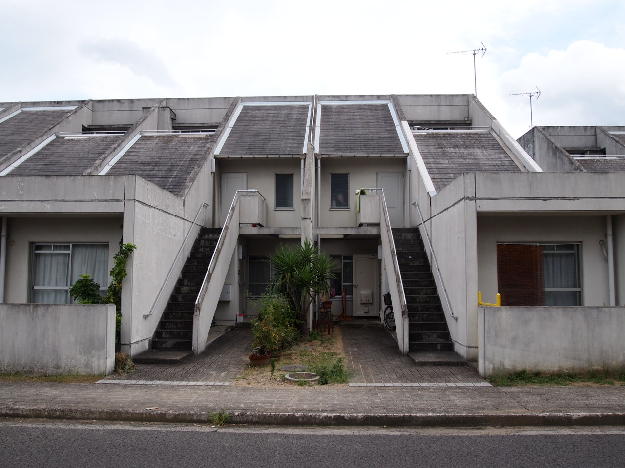 香川県営住宅一宮団地 ミシュクちゃん