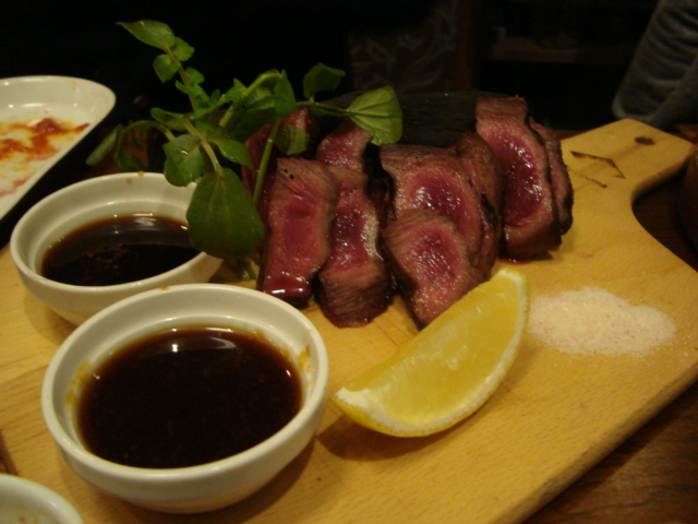水道橋「炭肉酒 仕事馬」へ行く。_f0232060_2203967.jpg