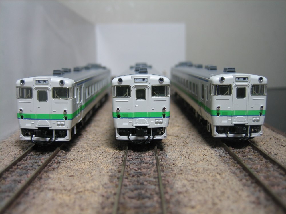TOMIX【限定】98916 JRキハ40系(JR北海道色)セット入線 : 動力車
