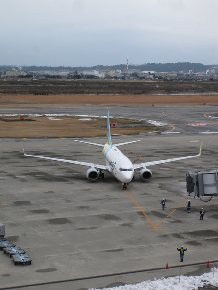 なぜだか 787 ステイ きょうの富山空港 タビノイロドリ なぜだか 787 ステイ きょうの富山空港 タビノイロドリ