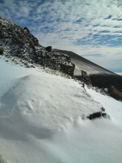 「トーミの頭」登山です。_e0028904_2118254.jpg