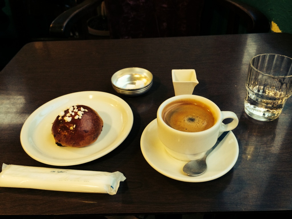 【くいだおれ】京都で行った喫茶店「コチ」のパンがうまかった→その後大阪へ_f0134538_7454389.jpg