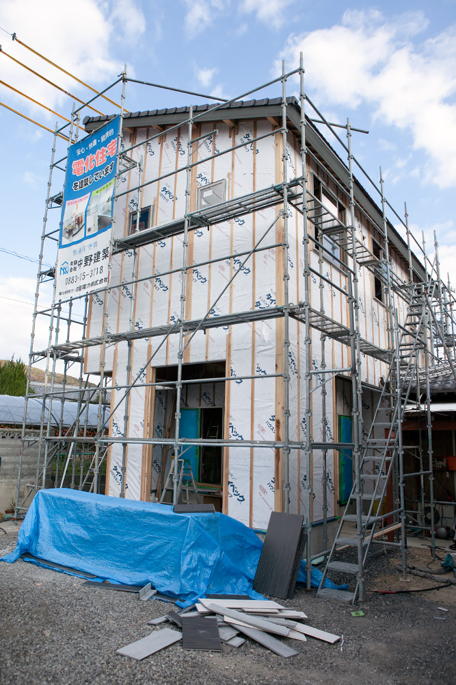スマートな外観!木造2階建てオール電化住宅〜その2〜_a0163962_857875.jpg