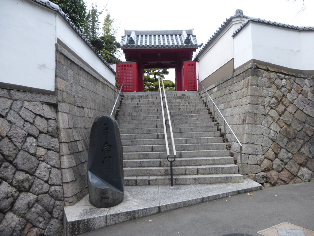茶臼山_f0205367_18562940.jpg
