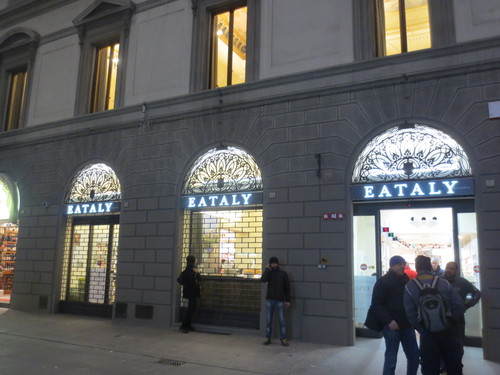 EATALY@フィレンツェ明日の10時にオープン★_c0179785_681037.jpg