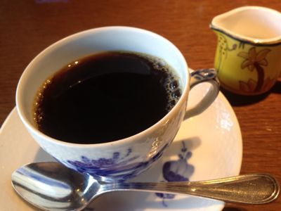 キャトル 柿の木坂カフェ_c0267598_2231028.jpg
