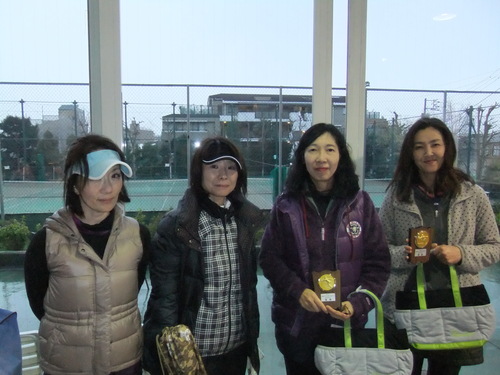 12月18日(水)女子ダブルス_b0158200_17434546.jpg