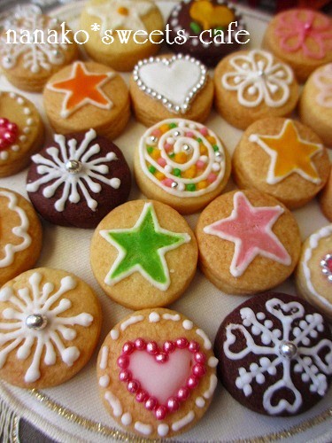 クリスマス プチアイシングクッキーその Nanako Sweets Cafe クリスマス プチアイシングクッキーその Nanako Sweets Cafe