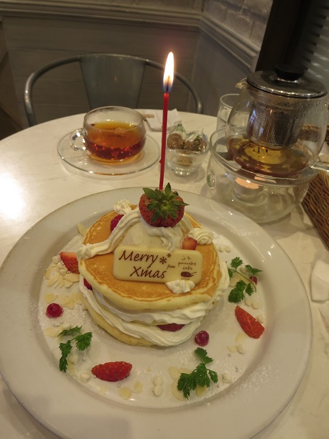 【j.s.pancake cafeでクリスマスパンケーキ】_c0042960_1743096.jpg