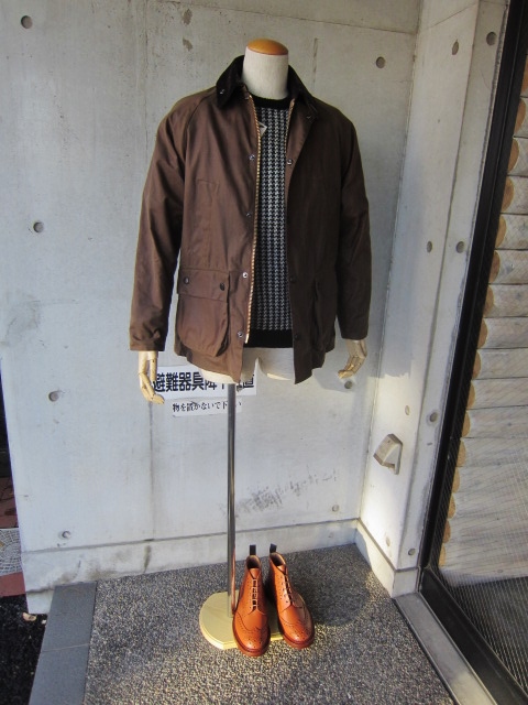 OLD DERBY (England 製) ・・・ HOUNDTOOTH (千鳥格子)CRUE SWEATER!♪!_d0152280_411229.jpg