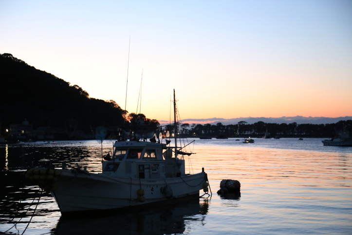 沼津市　戸田　港の夕暮れ　その１_e0165983_14321385.jpg