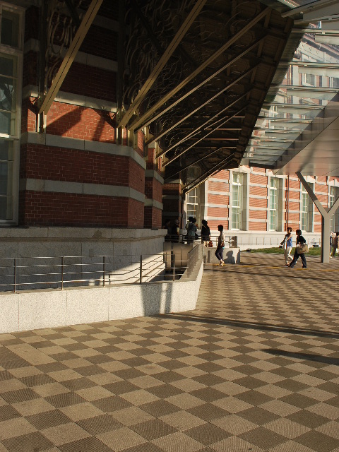 JR東京駅赤レンガ駅舎(大正モダン建築探訪)_f0142606_1353381.jpg