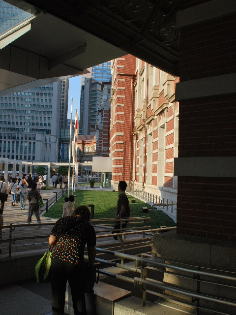 JR東京駅赤レンガ駅舎(大正モダン建築探訪)_f0142606_1385687.jpg