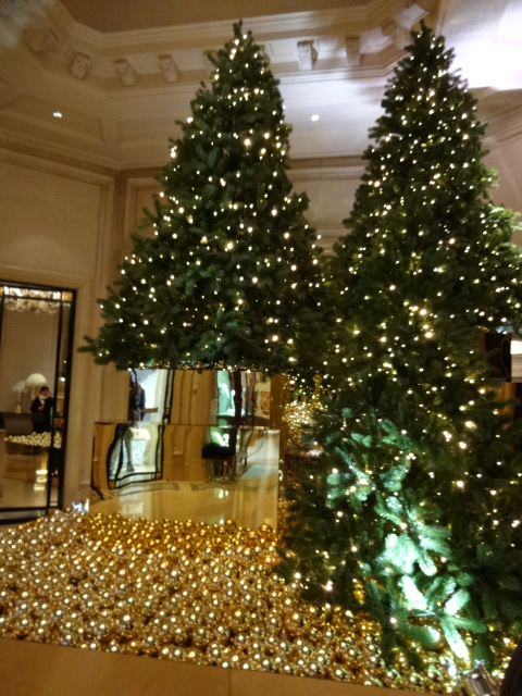 フォーシーズンス・パリのノエル Noel a Four Seasons Paris_a0284783_23254402.jpg