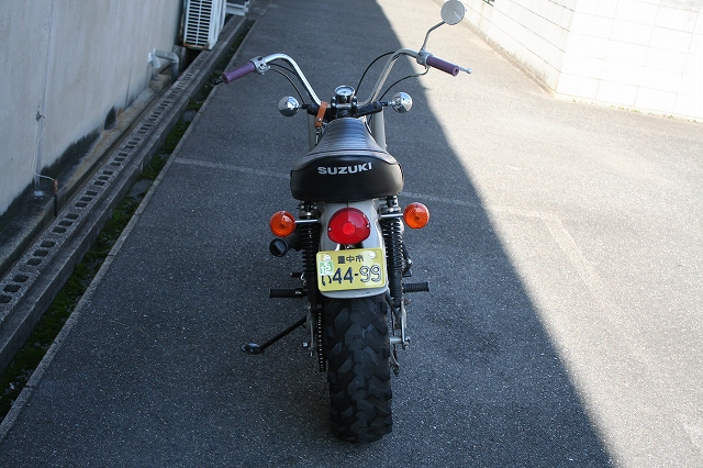 特選中古車情報 オシャレなバンバン50改90仕様!_a0164918_10303229.jpg