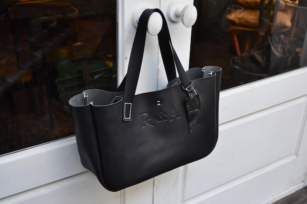 boat tote x black_b0172633_1448196.jpg