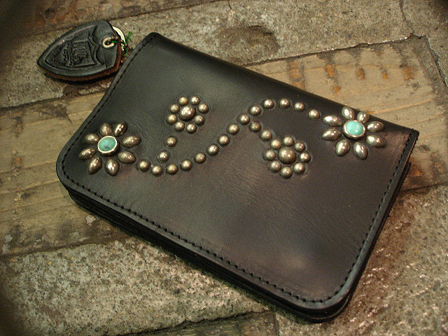 HTC ミドルウォレット