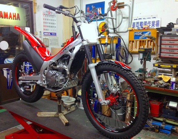 2014 MONTESA COTA 4RT 260 入荷しました_f0096363_10335668.jpg