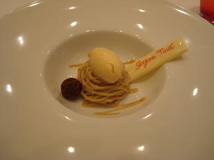 FEU(乃木坂)_d0006467_1104780.jpg