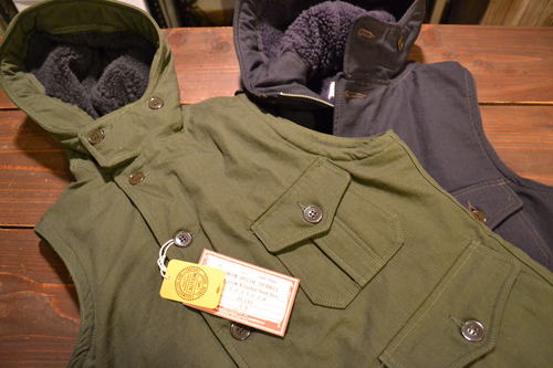 Air Crew Attached Hood Vest_d0160378_22344162.jpg