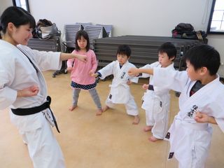 新琴似・新川教室 稽古納め!_c0118332_2301418.jpg