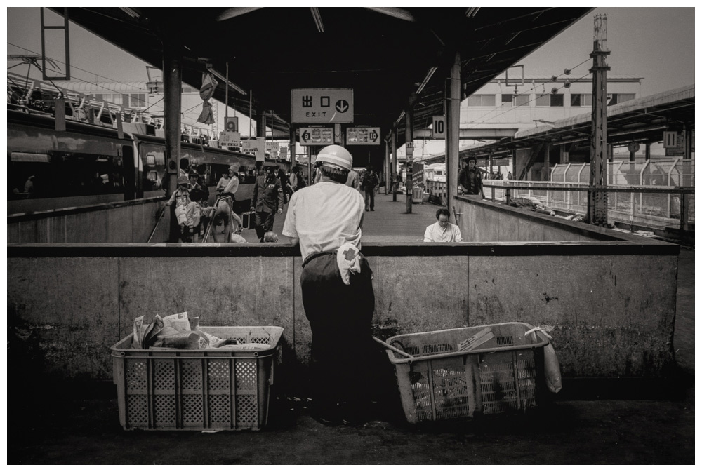 昭和スナップ】 昭和54年(1979年） 上野駅 : エクランの撮影日記
