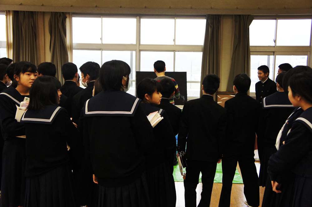 ライブペイント特別授業@天拝中学校_a0155662_1523044.jpg